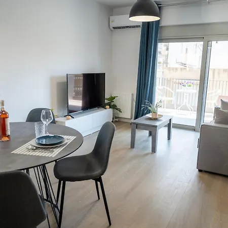 Classy And Stylish Flat Near Pagrati Region * Athens