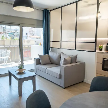 Classy And Stylish Flat Near Pagrati Region * Athens